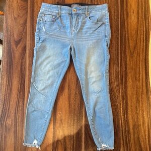 Torrid Bombshell Skinny Women's Jeans